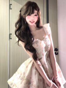 CHANGTONG | Đầm Cinched eo Tay Bồng Hoa Cổ Điển