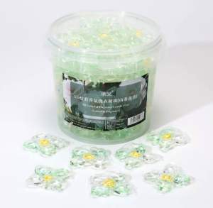 laundry capsule/ laundry detergent / capsule detergent/ washing soap / clothing pod/ laundry pod/ detergent pod