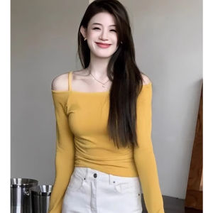 Shoulder Bared Long Sleeve T Shirt Womens Fashion Spring Base Layer Design Sense a Line Style Top Pure Color Korean Version