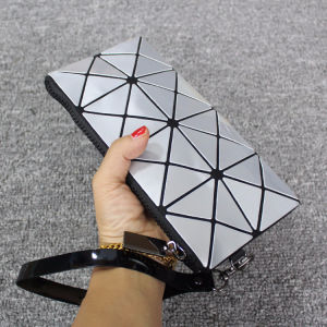 Portable Geometric Pattern Clutch Wallet Small Size Mobile Phone Bag Cute Girl Heart Red Envelope Bag Fashionable Minimalist Design