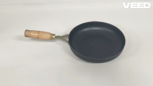 Traditional Pre-Seasoned Iron Tadka Pan with Wooden Handle | Gas Stove Compatible | 100% Toxin-Free Fry Pan (Size - 22 Cm Dia | Pack of 1 Pc)