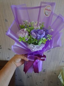 bucket bunga artificial buat lamaran buat hadiah pacar bucket