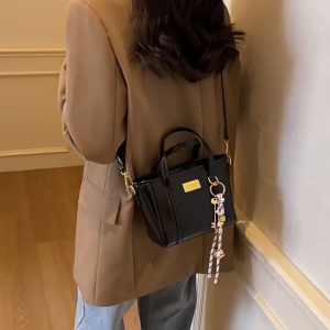 Tas Premium Handbag Wanita LPK8952 Tas Selempang Wanita Import Slingbag Wanita Tas Bahu Wanita Import Tas Shoulder Bag Wanita Tas Wanita Korea