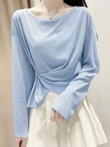 เสื้อยืดแขนยาวผ้าไหมน้ำแข็งทรงหลวมสำหรับฤดูร้อน เสื้อคลุมกันแดดแบบบาง ทรงไม่สมมาตร สำหรับผู้หญิง ดีไซน์เปิดไหล่ ทรงเข้ารูป