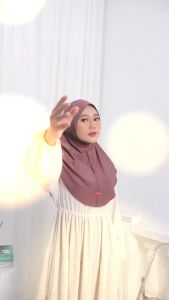 Hijab Bergo Instan Non Pad Size M Kerudung Dewasa Kekinian Jilbab Instan Kyara Bahan Jersey Premium