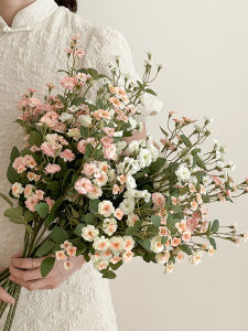 Luxurious Artificial Roses Flower Arrangement Multi-Head Small Roses Decorative Pieces for Living Room Boreal Imitation Flowers