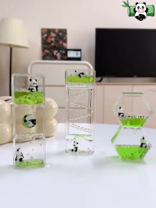 Jam pasir dekorasi lucu panda anti stres dengan cairan hijau menenangkan untuk meja kerja dan rumah