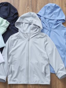 UV Protection Breathable Childrens Outdoor Clothing Hooded Kids Summer Outerwear Polyester Fiber Skin Clothes for Boys And Families