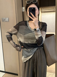 Summer New V-Neck Long Sleeve UV Protection Cover up T-Shirt Women Casual Versatile Fashionable Anti-Aging Knitted Top Women