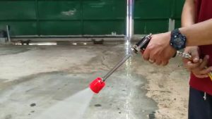 ปืนฉีดน้ำแรงดันสูง ปืนฉีดคาร์แคร์ ปืนฉีดล้างรถ (02-0201) รุ่นกลางหัวแดงใหญ่ (ใต้หวัน)