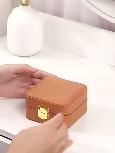 Portable Leather Jewelry Storage Box Organizer: Ear Studs Necklace Ring Jewelry Accessories