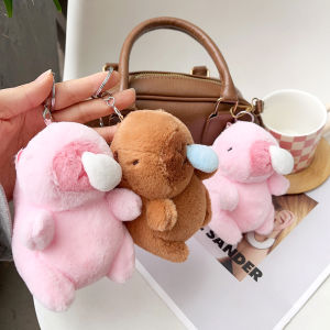 【คาสเทิล】Kawaii Plush Snot Capybara พวงกุญแจน่ารักจี้กระเป๋าน่ารักนุ่มพวงกุญแจสัตว์ของขวัญวันเกิดของเล่นยัดไส้
