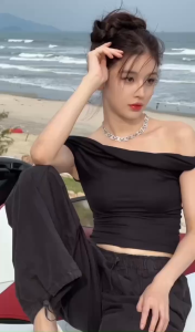 Áo hai dây thiết kế nút xoắn màu đen vừa vặn dây đeo mới mùa hè hot girl