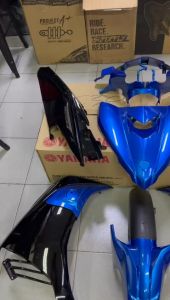 Yamaha LC135 V7 cover set HLY + sticker body HLY