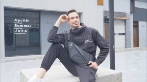 Fenruien messenger bag mens shoulder chest bag leisure sports riding shoulder bag