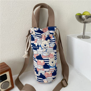 กระเป๋าผ้าใบแบบสะพายข้างขนาดใหญ่พร้อมสายรัดแบบผูกสำหรับใช้ดื่มน้ำ กระเป๋าสะพายข้างแบบลำลองสำหรับวัยรุ่น