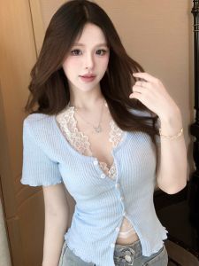 GUZILIAN | Blue Lace Splice Slim Fit Short Sleeve T-Shirt Summer Fresh Style Womens Top Korean Version Commute Style V-Neck Regular Length