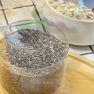 เมล็ดเจีย Organic Chia seed ไฟเบอร์สูง เมล็ดเชีย Organic 100% ของแท้ เมล็ดเจีย ออแกนิค ธัญพืชที่อุดมไปด้วยประโยชน์ 500g/250g