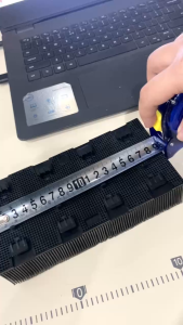 Khối Lông Nhựa Cho Máy Cắt Tự Động Lectra Q50 Q80 M88MH8