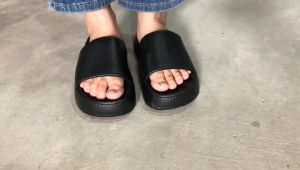 FENTINA Sandal Selop Jelly Wanita Kekinian Korea Sendal Wanita Terbaru Casual Platform Tebal Slip On Ootd Elegan