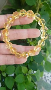 ☘️🌺☘️Vòng tay phong thủy nữ đá thạch anh Vàng giác tự nhiên size vòng 10mm màu vàng đẹp hợp nữ mệnh kim thổ thuỷ chỉ có 450k ạ