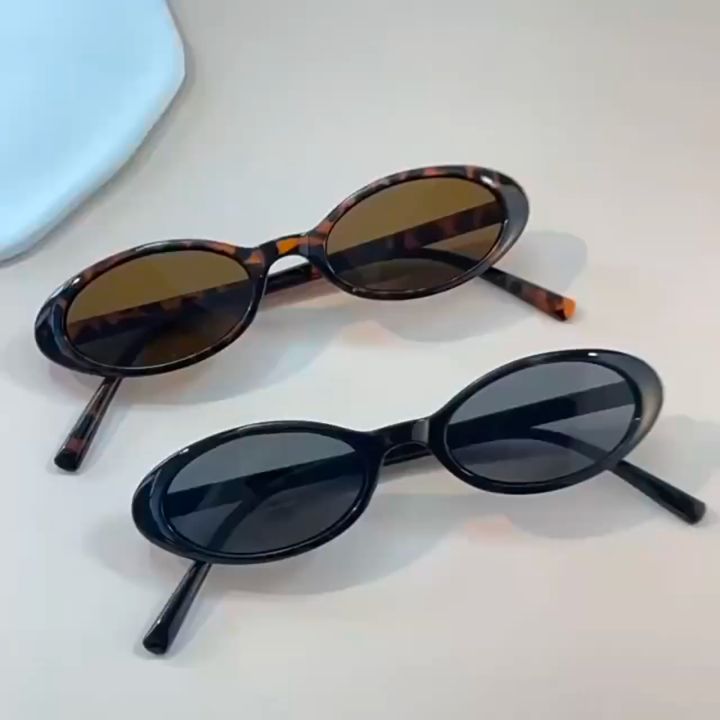 Oval Sunglasses Vintage Sunglasses Women Luxury Brand Designer Small Oval Sun Glasses Retro Black Red Glasses Ladies