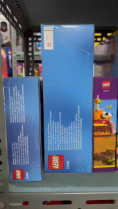 Lego Wednesday 76785 Things Apartment (2025)