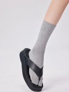 YANGMA Womens Mid-Calf Thin Cotton Socks Toe-Separating Summer Moisture-Wicking Home Socks Ankle-Length Toe-Post Socks
