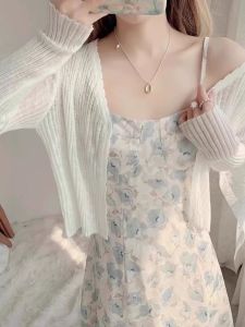 เสื้อคาร์ดิแกนไหมน้ำแข็งบางๆ ป้องกันแสงแดดสำหรับผู้หญิงในช่วงฤดูร้อน เสื้อคลุมยาวคลุมไหล่แบบสวมคอวี แขนยาว ปกติ