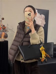 Stylish Warmth-providing Duck Down Women Vest