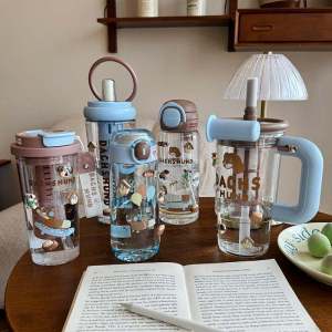 Large Capacity Tritan Sports Plastic Water Cup for Women Summer Sausage Dog Portable Coffee Straw Cup Korean Style with Tea Separator