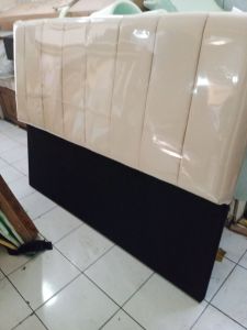 dipan kayu sandaran nya saja