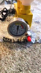 High-pressure grouting machine grouting machine waterproof leakage repair equipment water curing machine pure copper movement voltage 220V/ power 1100W water stop needle leakage plugging machine accessories electric