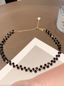 Elegant Black Crystal Necklace for Women Fashionable French Design Choker Chain Short Length Korean Style Jewelry Accessory