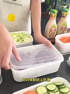 Food Fresh Storage Box With Lid Refrigerator Storage Box Food Grade PP material Kitchen Food Organizer Stackable Transparent Sealed Crisper Box