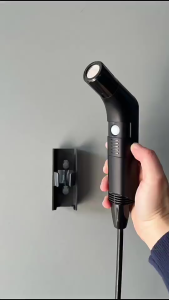 【限时出售】Portable Travel Bidet Electric Rechargeable Handheld Personal Bidet Sprayer for Personal Cleaning for Toilet with 2.3 liters Water container Mandi bayi mudah alih luar pembersihan bahagian intim