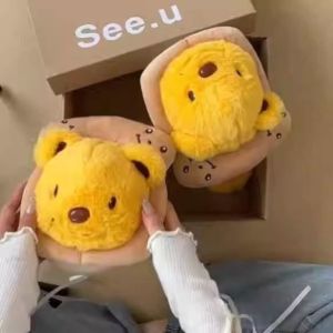 Bear Slippers Cute Bear Cotton Slippers Womens Winter Home Indoor Platform Warm Plush Winter Cartoon Cotton Slippers Feeling of Walking on Shit