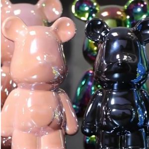 หมีโมเดล (ขนาด 15/18/21 cm.) ตุ๊กตาหมีเซรามิค เคลือบสีเงา ตกแต่งบ้าน ห้องนั้งเล่น ตู้โชว์ และหน้าทีวี