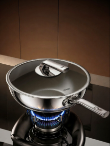 DUMIK | Non-Stick Titanium Fry Pan