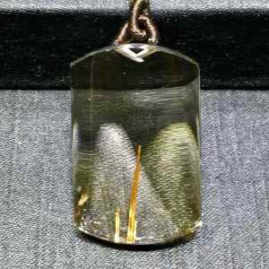 Pure natural titanium crystal safe brand pendant ✨💎 titanium golden and bright cats eye strong glittering gold crystal transparent 🍃 exquisite modeling fortune warding off evil and peace. Fine American goods size: 36.1*22.8*8.8mm