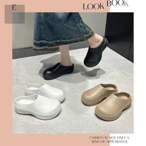 LKfashion พร้อมเสิร์ฟ รองเท้าแฟชั่น สไตล์เกาหลีมาก เป็นแบบสวมเสริมส้นทรงสวยมาก ใส่ได้ทุกวันไม่เบื่อ ราคาไม่แรง สั่งเลยส่งไวมาก