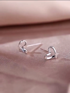 Elegan Jewellery Elegan Jewellery S999 Pure Silver Heart Earrings for Women – Hypoallergenic Hollow Love Studs