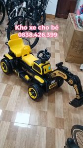 Xe cẩu điện đôi 2 ghế ngồi loại to 2 động cơ có điều khiển cần múc có nhạc đèn