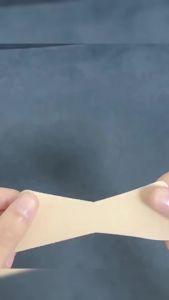 Harper แผ่นยกกระชับผิวคอ แผ่นลดริ้วรอยคอ  10 ชิ้น / แพ็ค กันน้ำไม่แพ้ง่าย Neck Lifting Tape