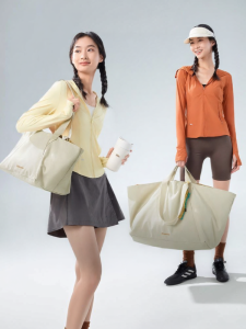 Beneunder | Women Travel Tote Bag