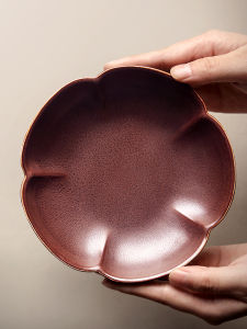 Handmade Ceramic Petal Plate Vintage Japanese Style Dinnerware Creative Personalized Dessert Plate Versatile Soup Plate for Adults