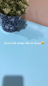 Sandal Jelly Wedges Wanita Gesper Tali Hak Tebal 7cm Karet -  2322 36/40