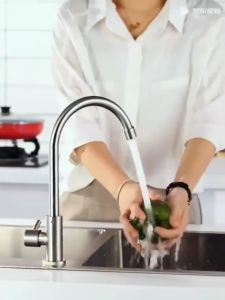 SUS304 Kitchen Faucet Stainless faucets for sink kitchen stainless steel 304 Faucet Single Cold 360° Rotatable faucet Water purifier Water tap filter Kitchen Kitchen shower faucet Splash-proof faucet