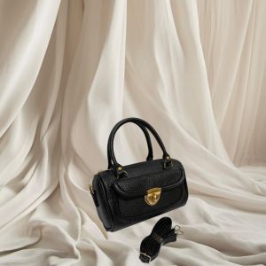 tas tangan/salempang wanita model satu ruang bahan jeruk premium