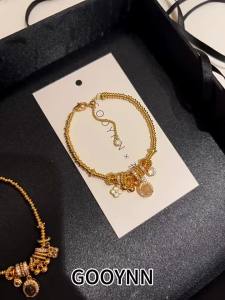 GOOYNN | Luxury Unique Elegant Lucky Clover Crystal Bracelet